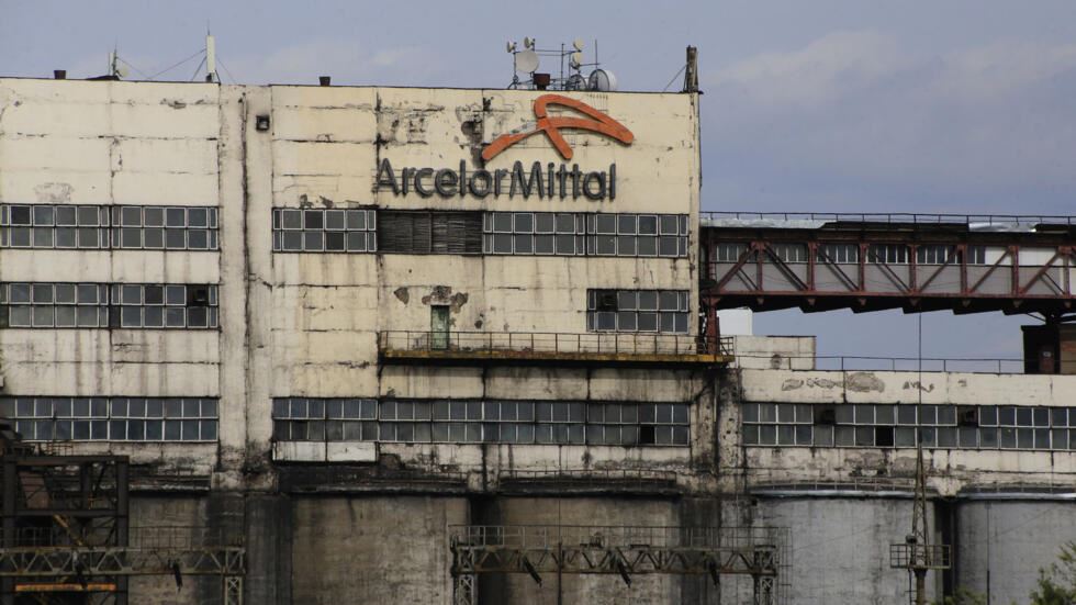 Kazakistan'daki ArcelorMittal madeninde feci yangın! En az 42 kişi ölü