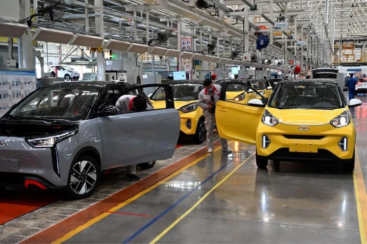 Peak season for China's automobile sales!