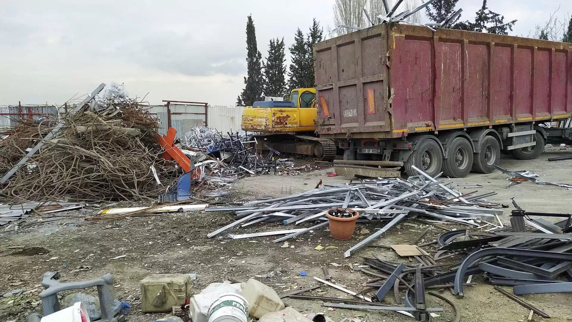 Containerised scrap prices fluctuate at American ports