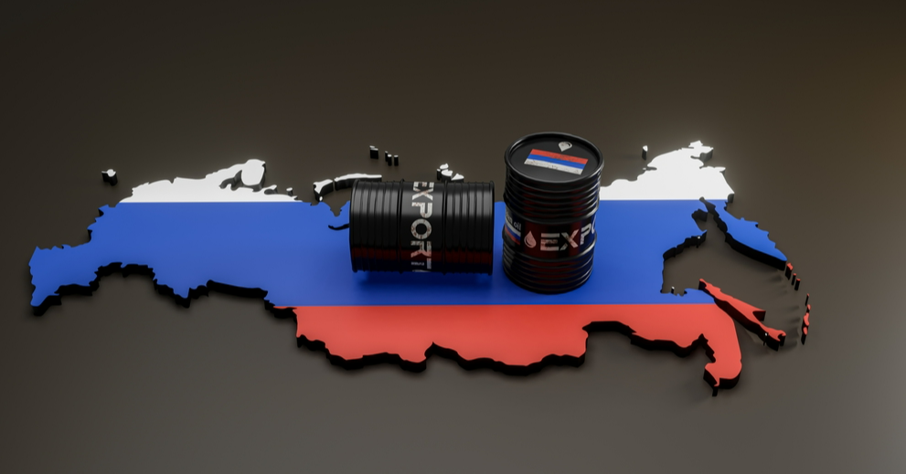 ABD, Rusya'nın petrol fiyat sınırını ihlal ettiği iddiasıyla BAE denizcilik şirketlerini hedef alıyor