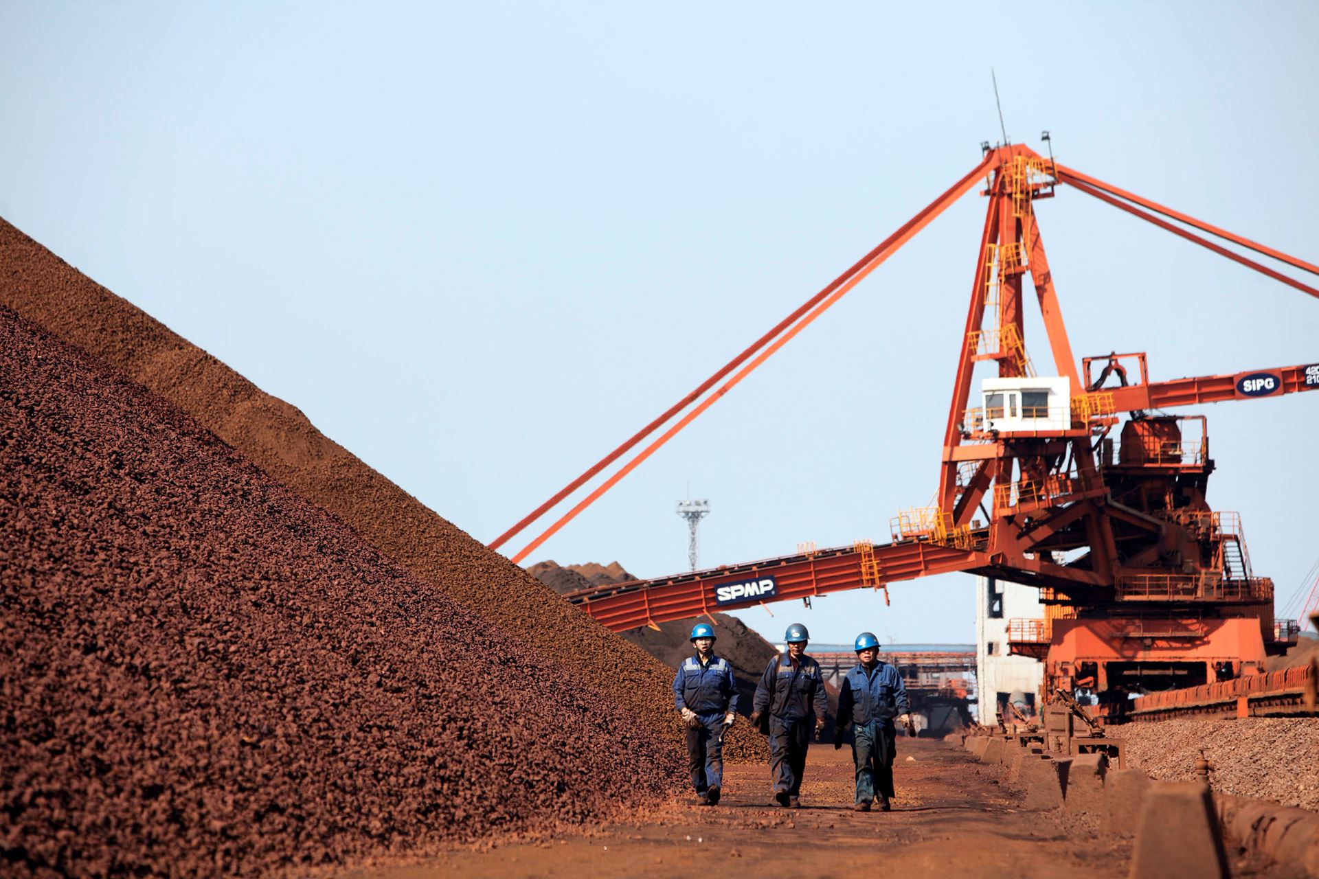 Iron ore prices expected to fluctuate