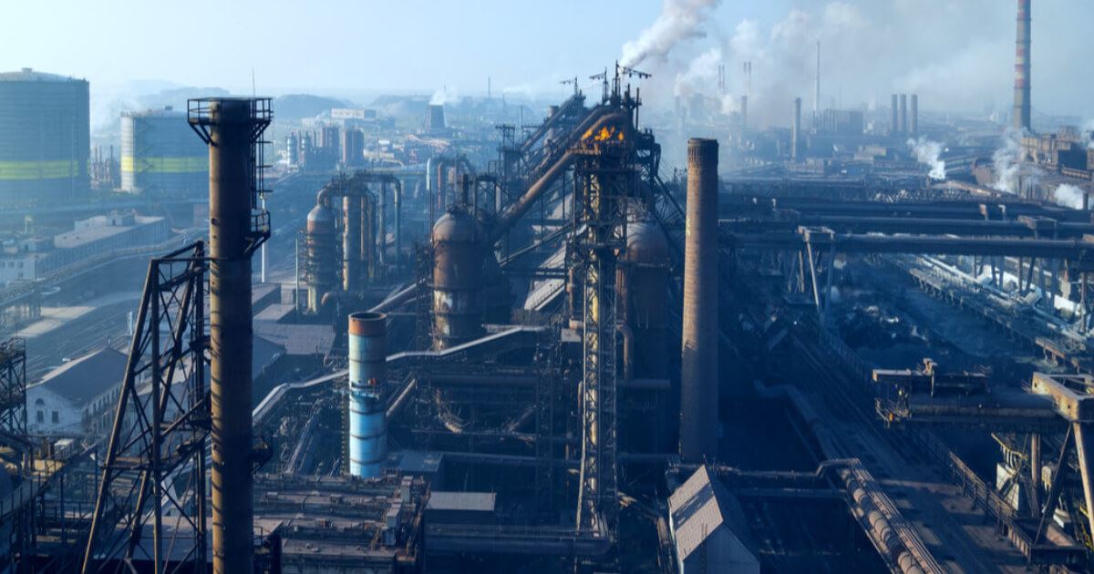 The Ilyich Metallurgical Plant in Mariupol resumed production