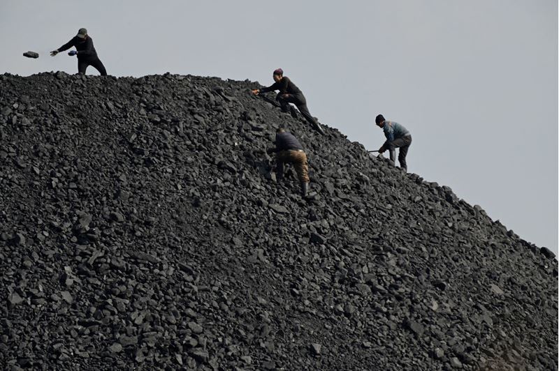 Rusya'da kömür üretimi 2026 yılına kadar 439 milyon tona düşecek