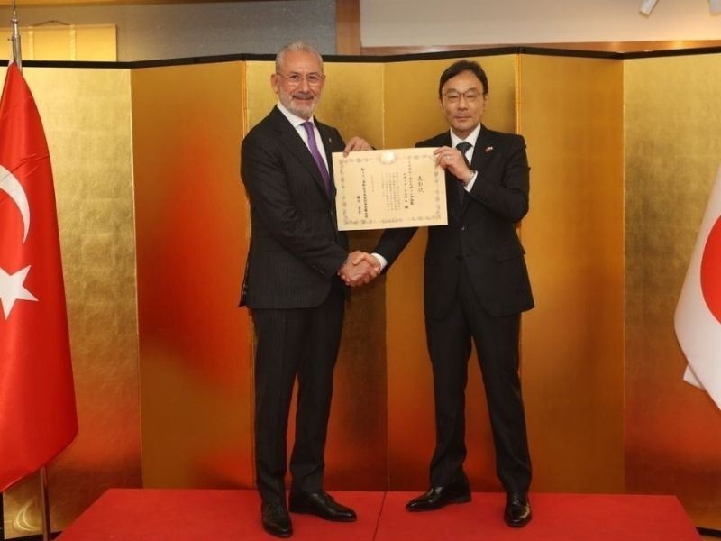 Tosyalı Holding Yönetim Kurulu Başkanı'na Japonya Büyükelçiliği'nden ödül