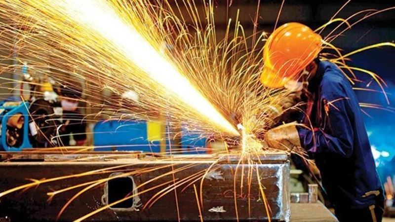 Industrial production rebounded in December 2023