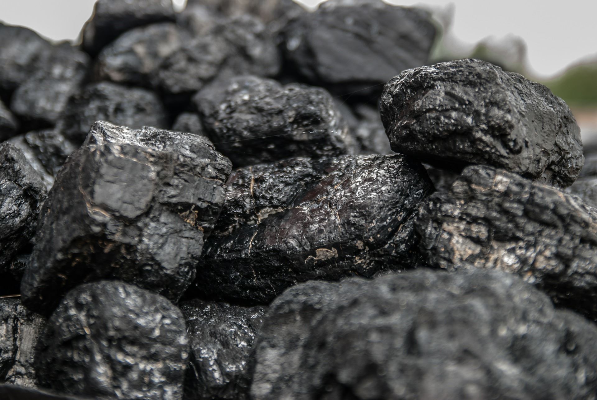 Russia reintroduces coal export duties to support budget