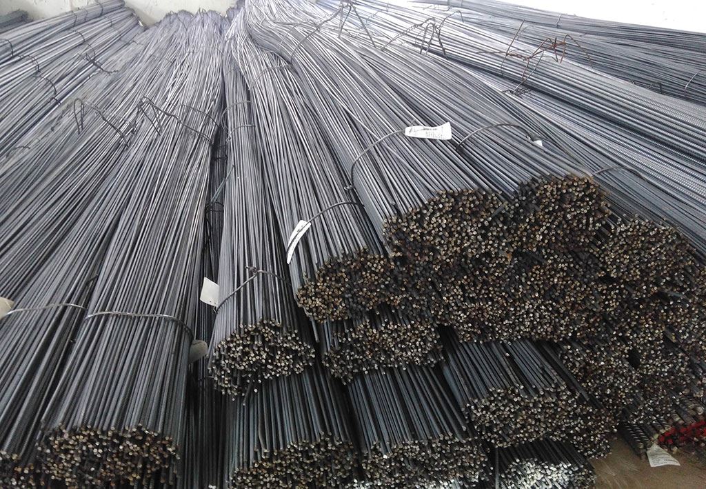 China's rebar production declines in january-february period