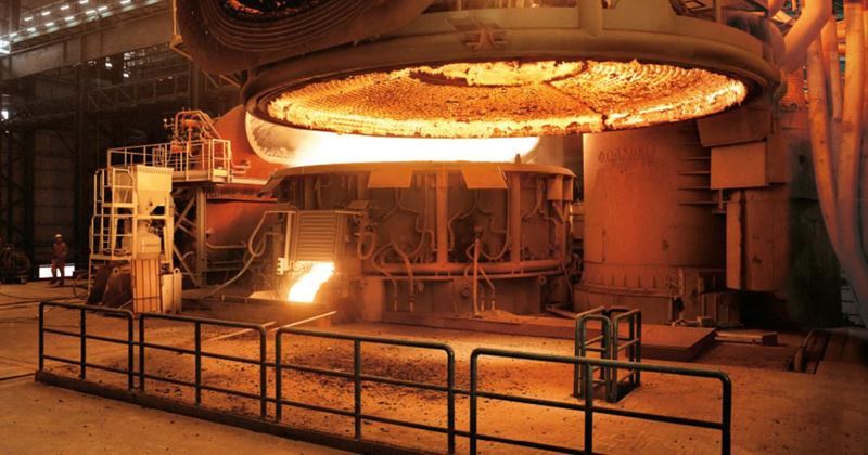 Ezz Steel, Mısır çelik piyasasında belirgin fiyat düşüşleri ile piyasayı canlandırdı