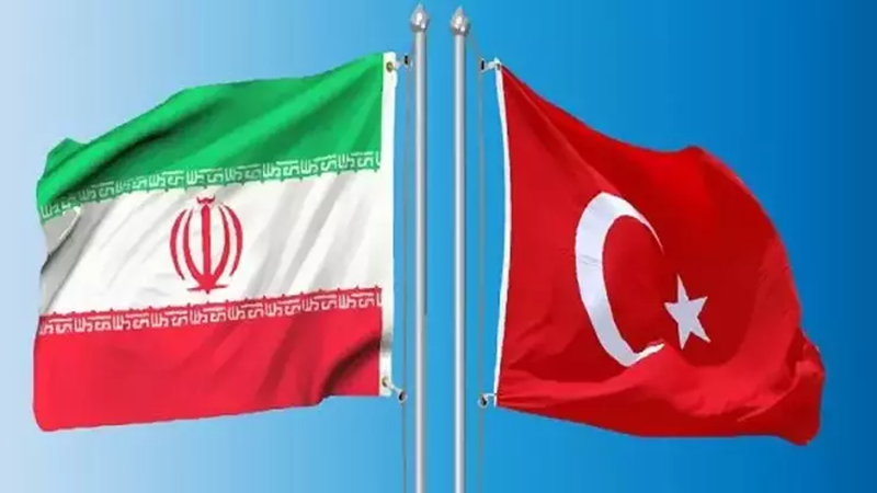 İran ve Türkiye arasındaki yeni sınır kapısı açıldı
