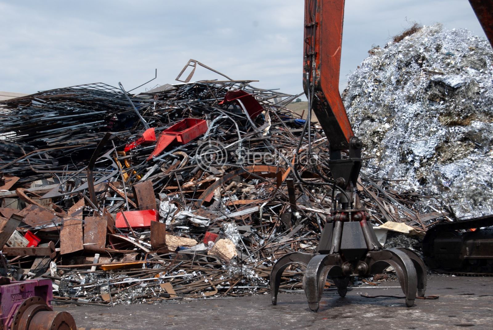 Prices decreased in Japan's scrap export tenders