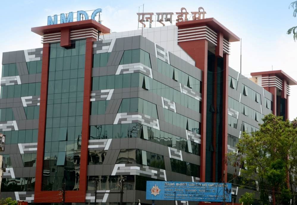 NMDC, rekor satışla 2024-25 mali yılını güçlü kapattı