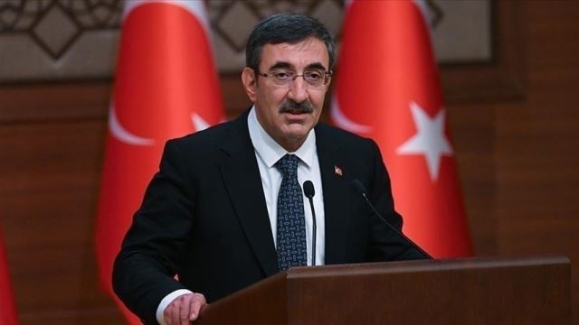 Yılmaz: Sanayide dönüşüm cari açığı iyileştiriyor