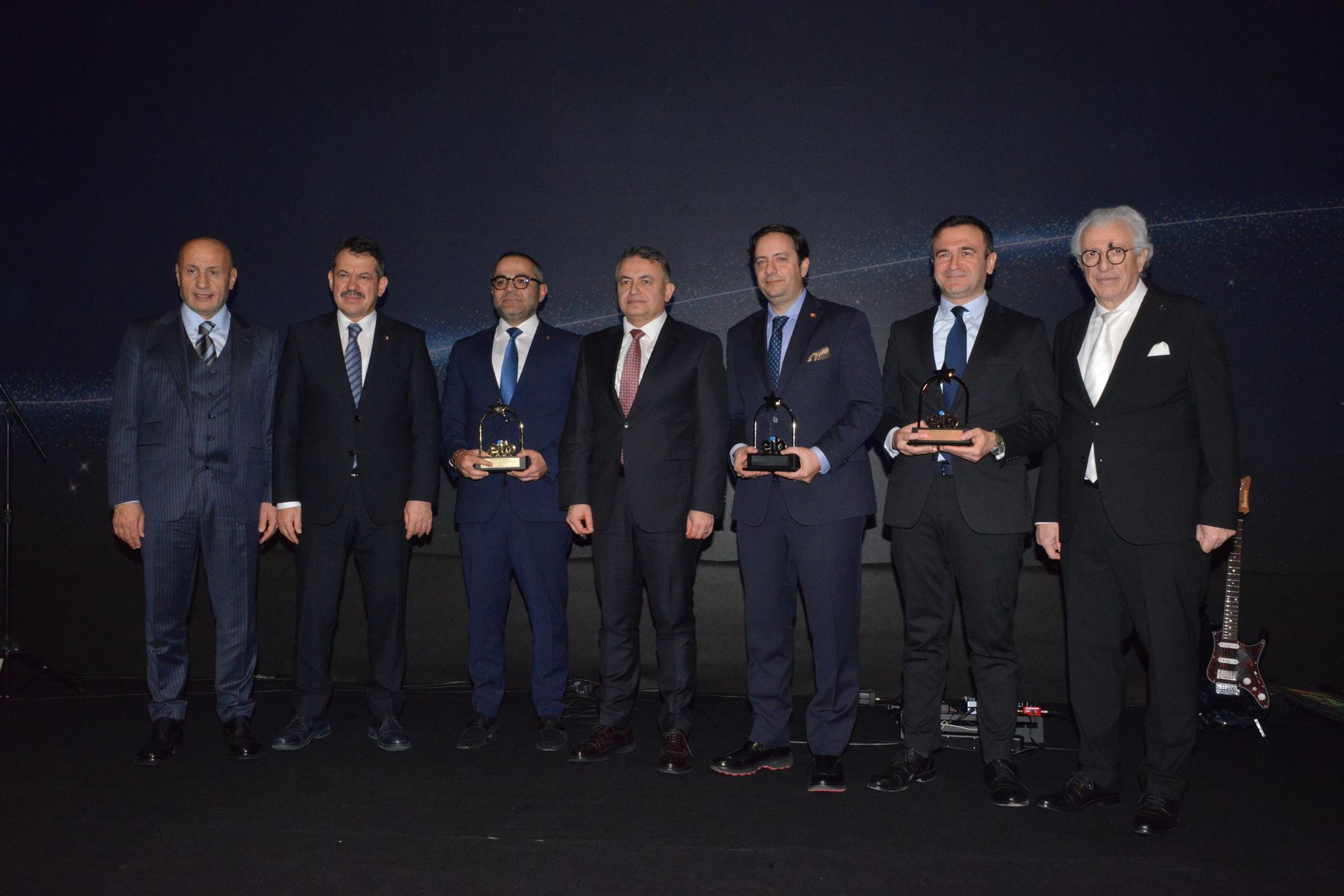 2025 ihracatının yıldızları ödüllerine kavuştu   