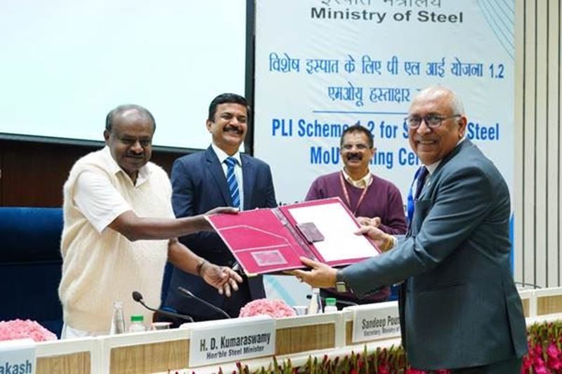 India steel ministry signs MoUs for 85 specialty steel projects with 55 companies