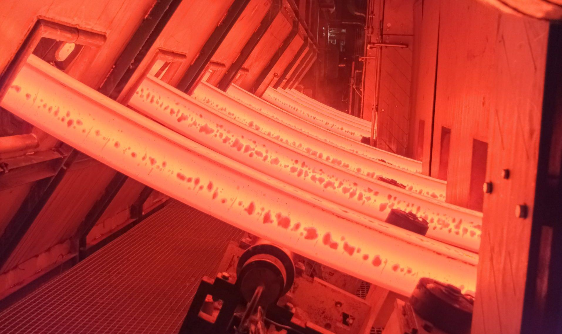 British Steel, Nijerya limanları için 70 milyon sterlinlik kütük tedarik sözleşmesi imzaladı 