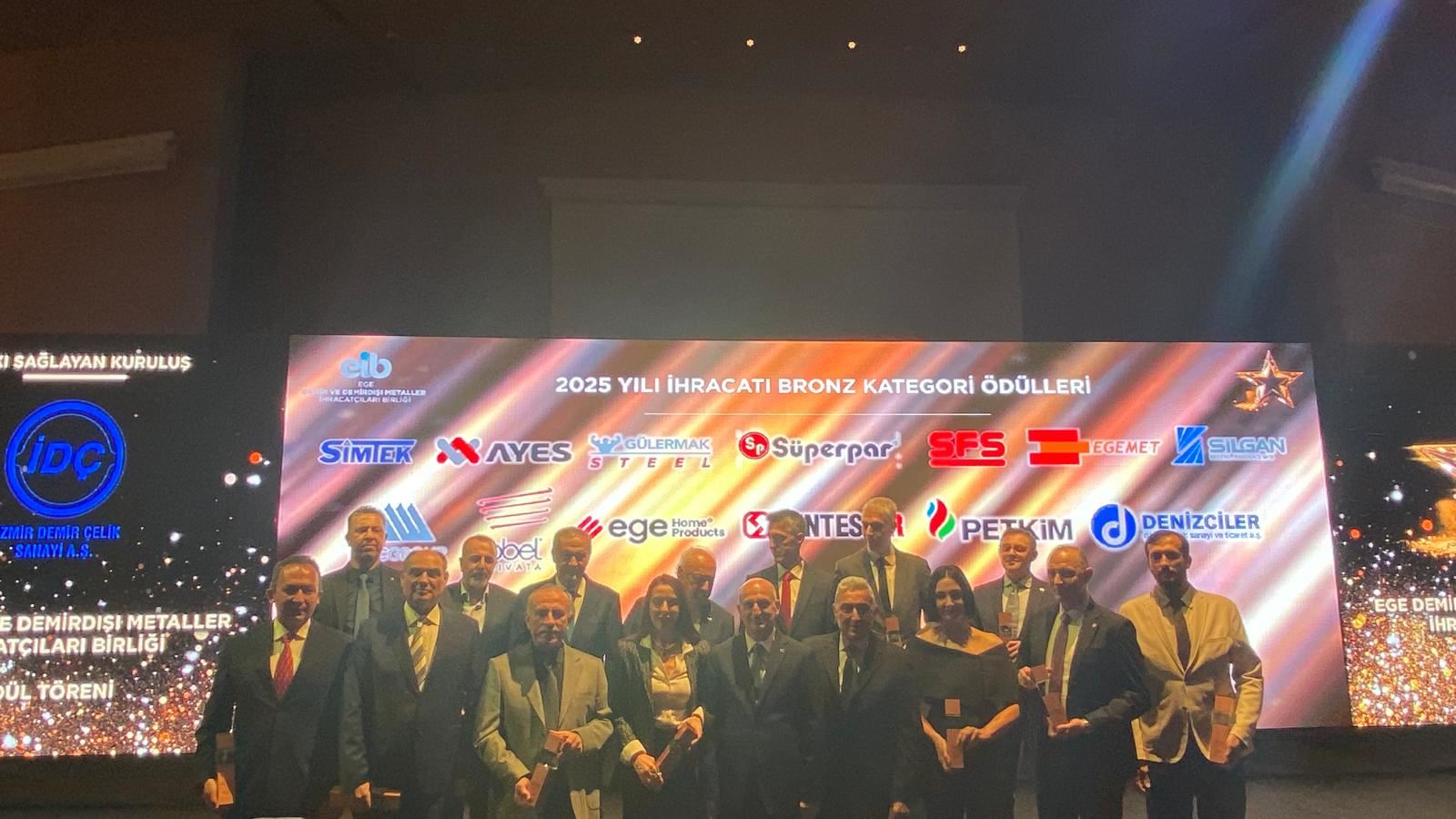 Obel Cıvata bronz ihracat ödülünün sahibi oldu