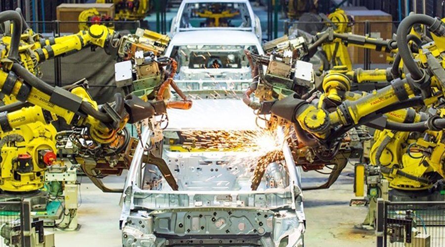 Sanayi üretimi şubatta aylık %2,6, yıllık %2,2 arttı