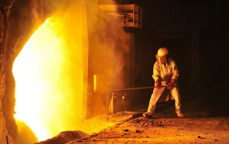Koreli çelik üreticileri Çin ve Japon rakiplerine karşı mücadelede zorlanıyor