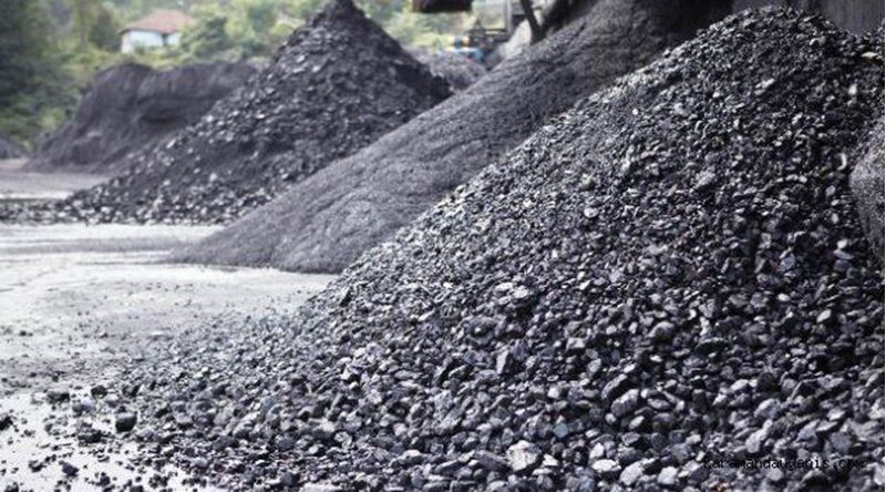Iron ore prices remain flat