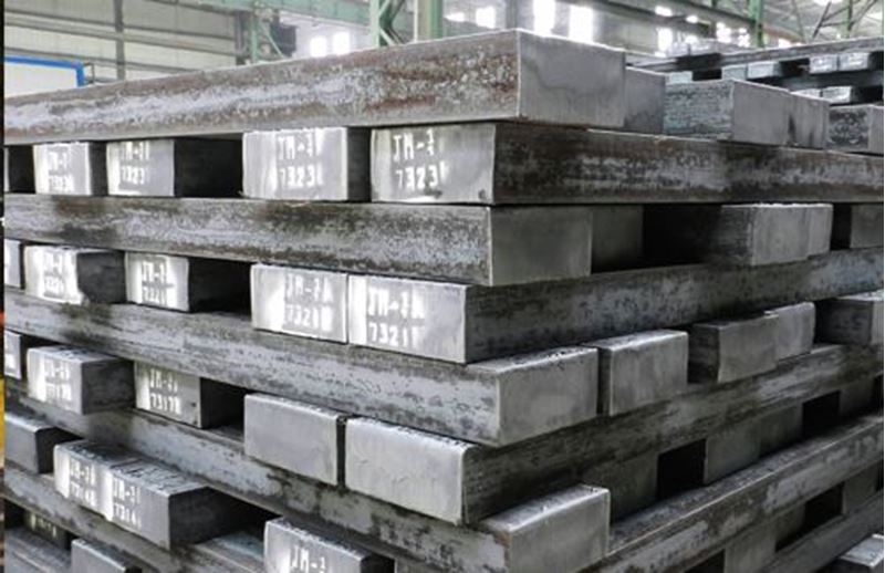 Brezilya'nın yarı mamul çelik ihracatı nisan ayında azaldı 