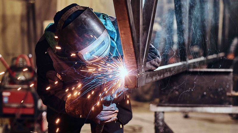 Capacity utilization rate decreased in April