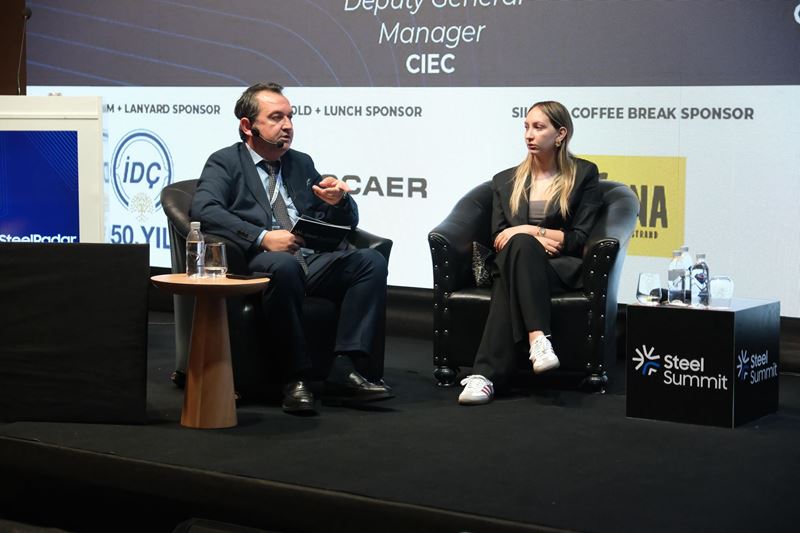 Hüseyin Ocakçı shared the stage with his daughter at Steel Summit 