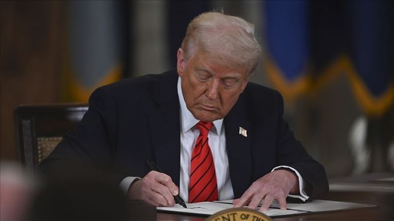 US and UK sign trade deal at G7 Summit