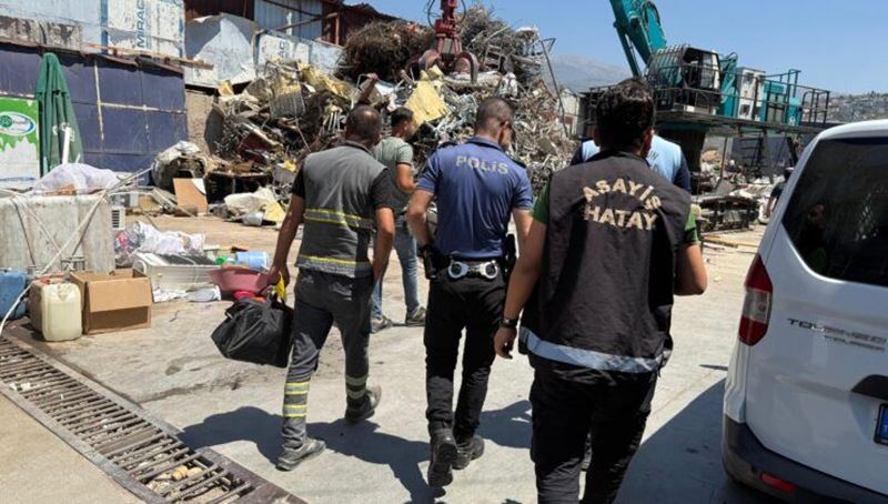İskenderun’da hurda alım satımı yapan işyerlerine eş zamanlı denetim