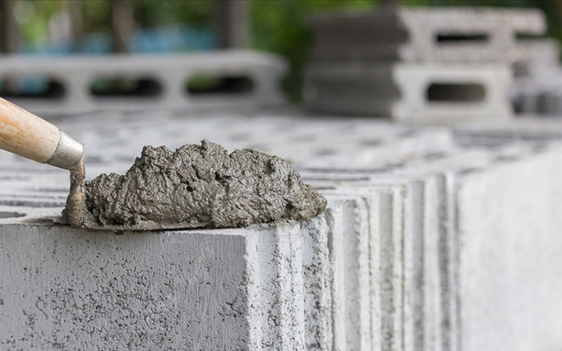 More than 15 companies have submitted bids to invest in the cement sector in Syria