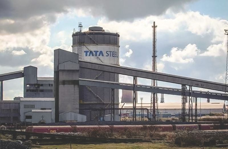 Tata Steel has signed an agreement with the Dutch government to reduce carbon emissions