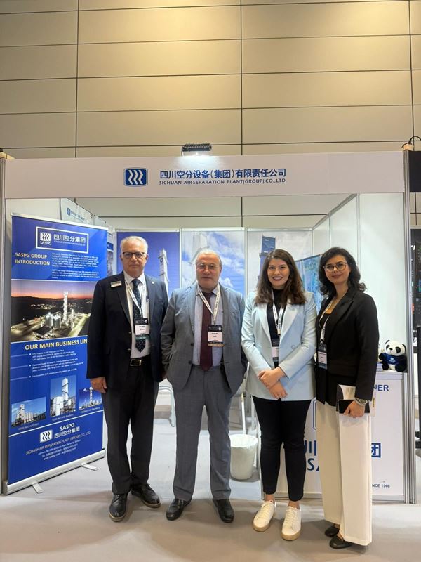 SteelRadar ile Harun Ak Arap Steel Summit fuarında bir araya geldi