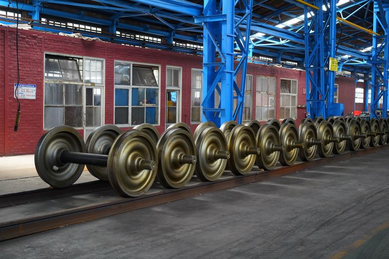 KARDEMİR, 5,7 milyon dolarlık demiryolu teker seti ihalesini kazandı