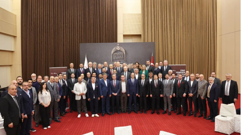 Türk müteahhitler ATO Congresium’da buluştu: 45 Türk firma “Dünyanın En Büyük 250 Müteahhidi” listesinde