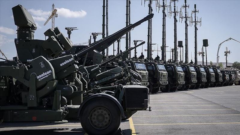 Savunma hisseleri, jeopolitik riskler ve ABD'deki bütçe artışı sinyalleriyle prim yaptı