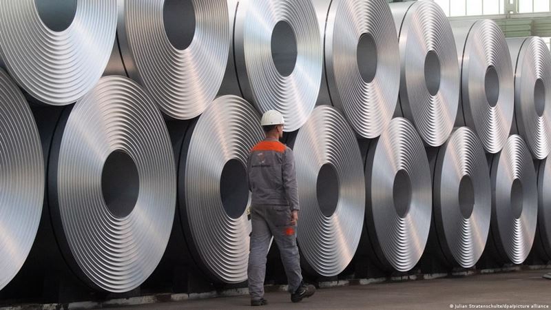 Us steel import permit applications decrease in 2025