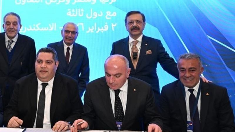 Turkish and Egyptian business people met at the Egypt-Türkiye Business Forum held in Cairo