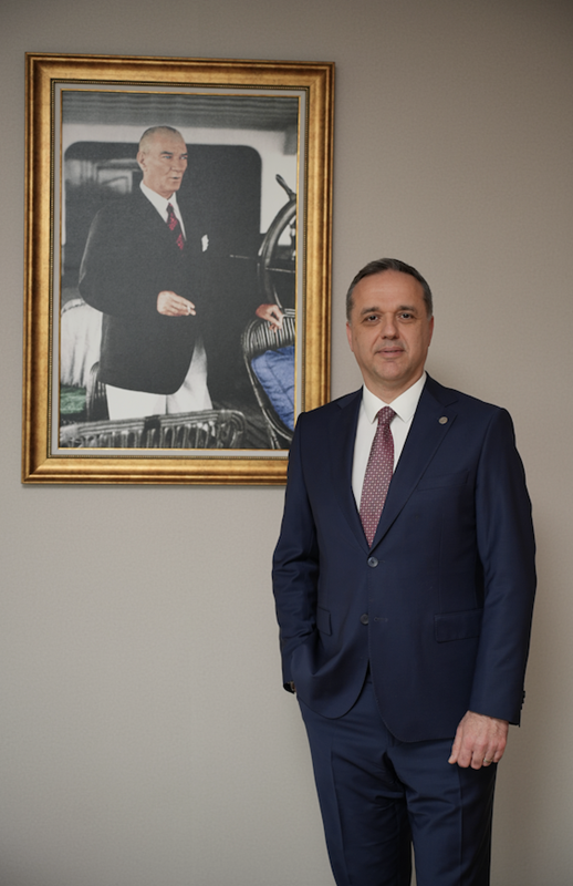 A first from OYAK in Türkiye: smart cranes enter service at İsdemir Port