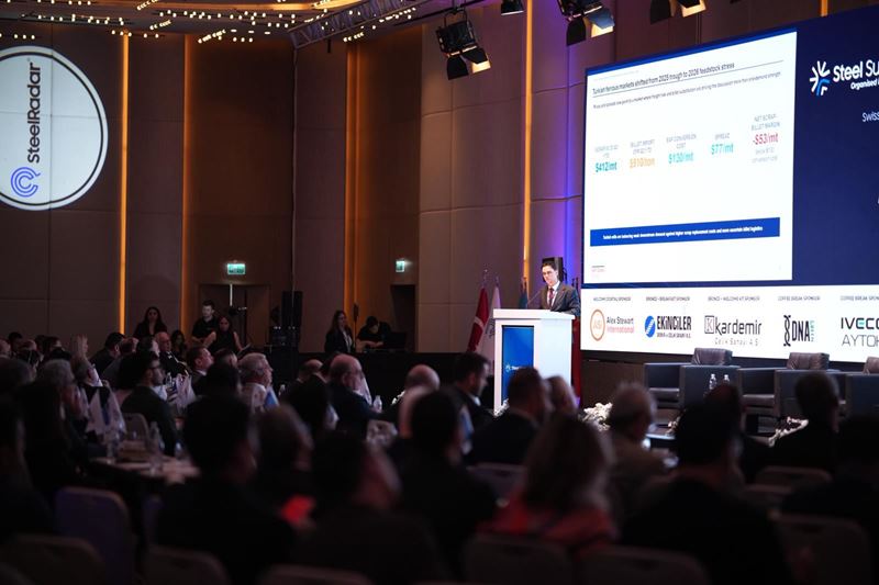 Wesley Monteiro emphasized at Steel Summit that logistics crises and energy costs are driving margins into negative territory
