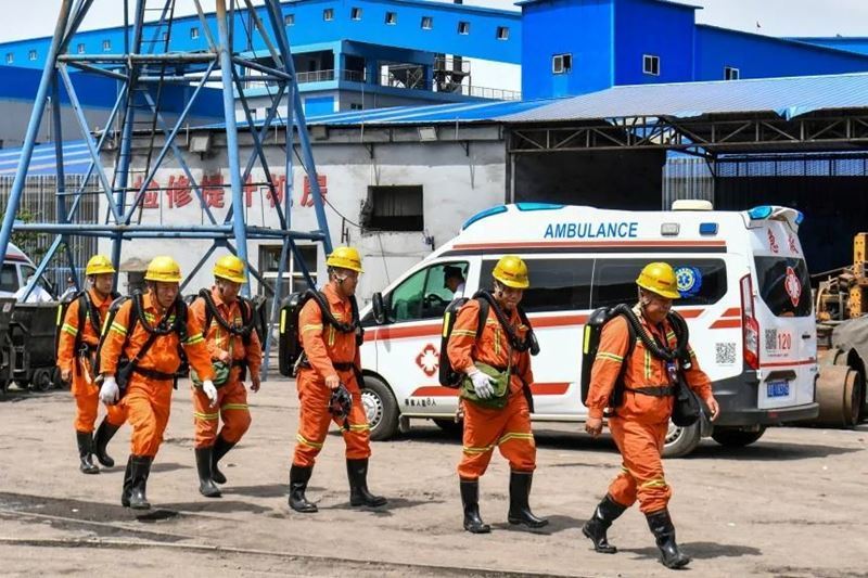 China coal mine gas explosion claims 82 lives