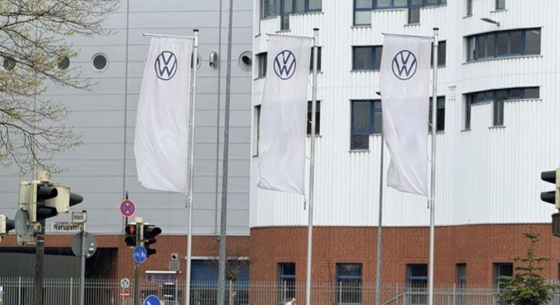 Volkswagen'de 100 bin kişilik işten çıkarma iddiası sendikaları ayağa kaldırdı