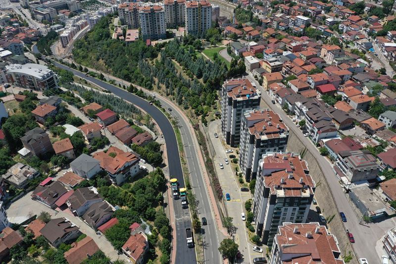 High performance slag-based asphalt developed under Tosyalı's circular production vision is now being used on the roads of Kocaeli