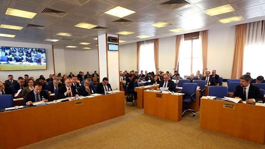 Vergi İndirimi Komisyonda Onaylandı