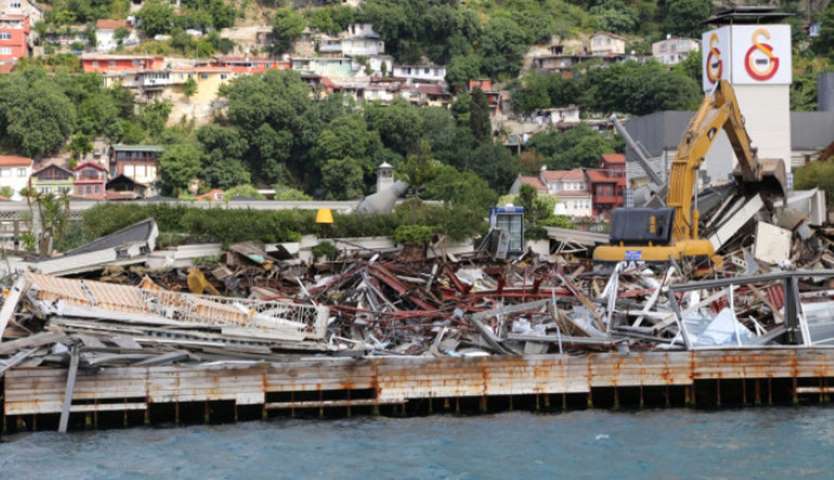 Galatasaray Adası Yıkılıyor
