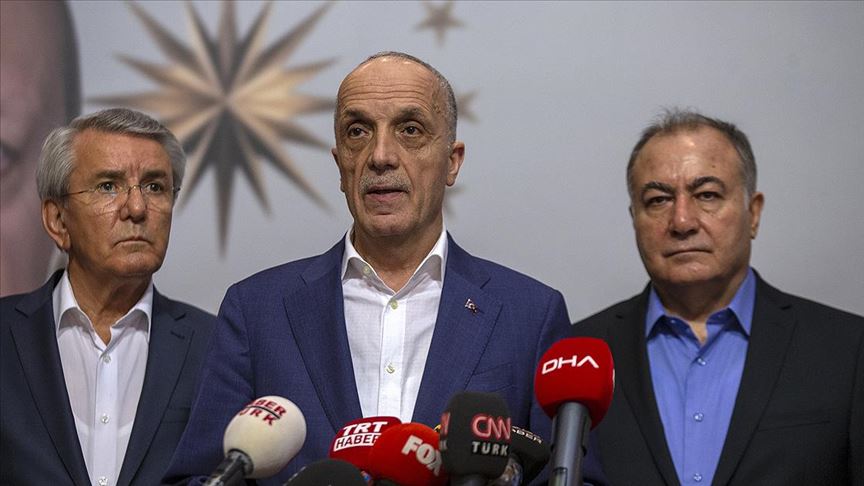 Hükümetten Kamu İşçisine Yüzde 5+4 Zam Teklifi