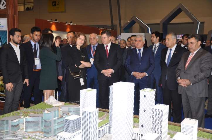 Emlak Konut, Azerbaycan Gayrimenkul ve Yatırım Fuarı'nda