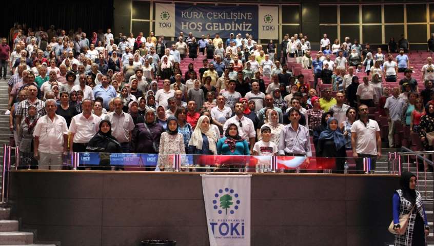 Silivri TOKİ'de Hak Sahipleri Belirlendi