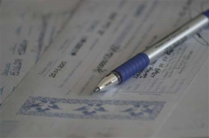 Protestolu Senet İlk 8 Ayda Patladı