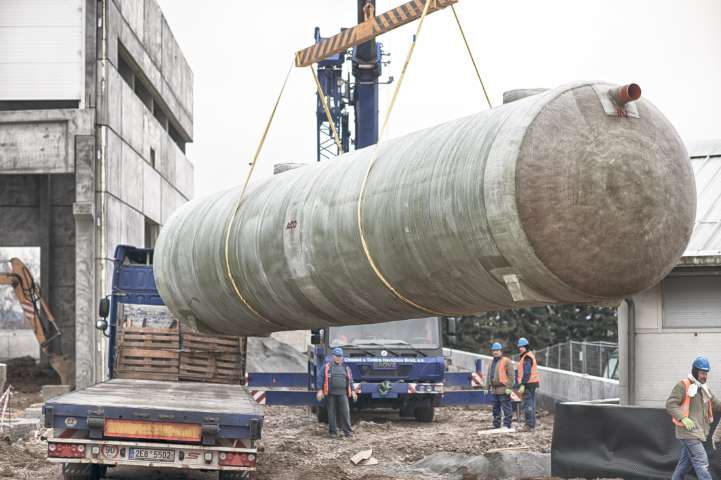 Plastik Kadar Hafif, Beton Kadar Güçlü
