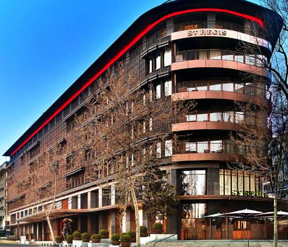 ST. Regis Istanbul , Avrupa ’da “Yılın Oteli” Seçildi 