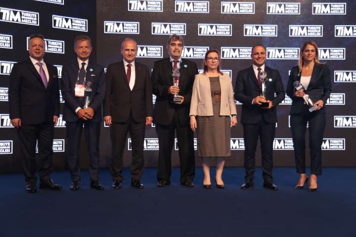 Egeli İhracat Şampiyonlarına Ödül Yağmuru